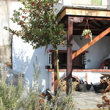 Castaneda House 1 度假居